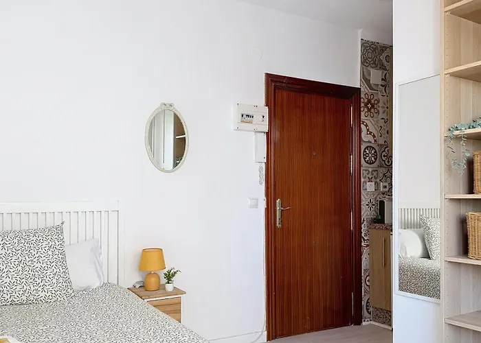 Estudio Velero En El Centro De - South Costa נרחה