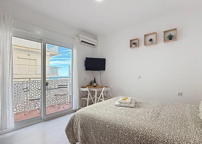 Estudio Velero En El Centro De - South Costa *