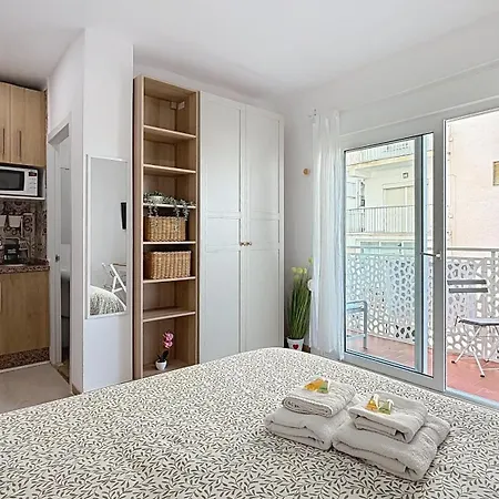 Апартаменты Estudio Velero En El Centro De - South Costa *