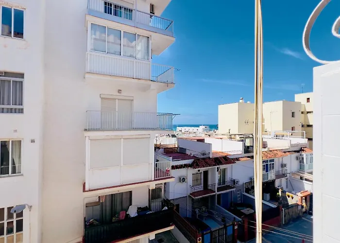 Estudio Velero En El Centro De - South Costa *